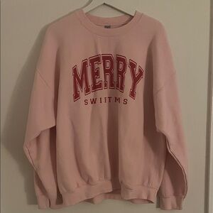 merry swiftmas crewneck 🩷